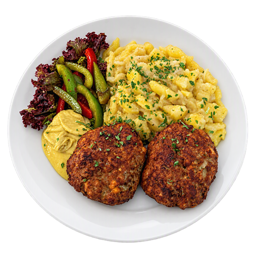 Fleischpflanzel mit Kartoffelsalat im Sunset Restaurant & Bar
