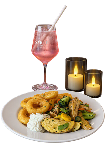 Tintenfischringe mit Bratkartoffeln im Sunset Restaurant & Bar